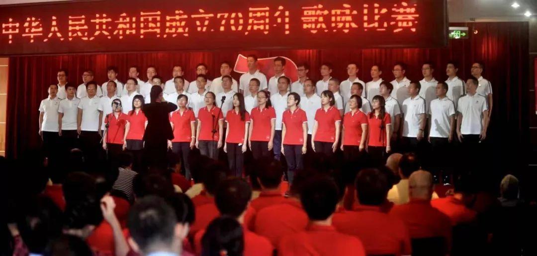 寻找游泳套件